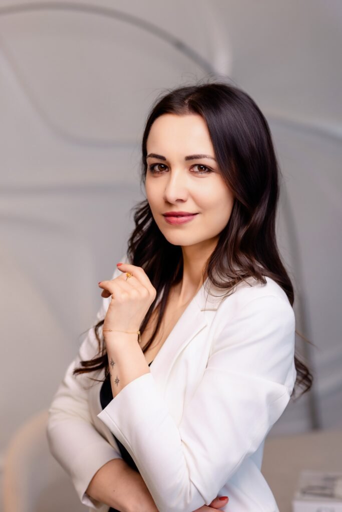 cosmina bucur