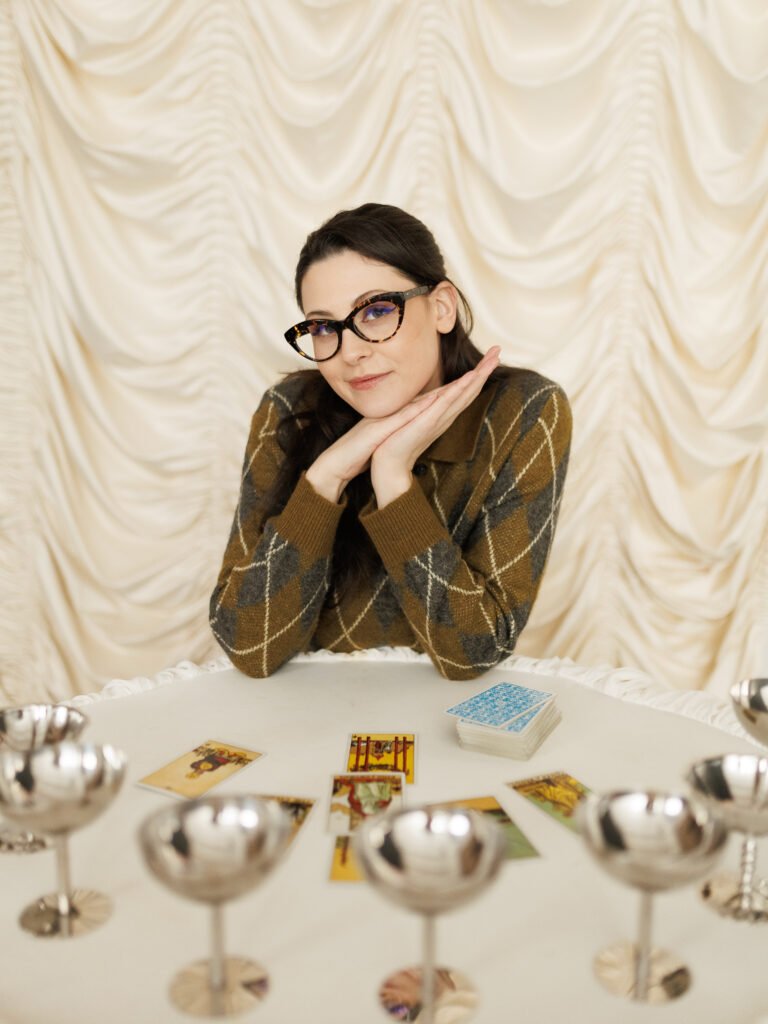  Kathia, cunoscută online ca Astrall Empress – interviu pentru Revista Holistică BEAUTÉ